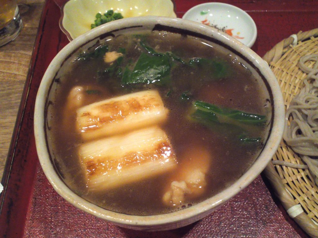 手打ちそば TAGURU 地鶏そばのつゆ